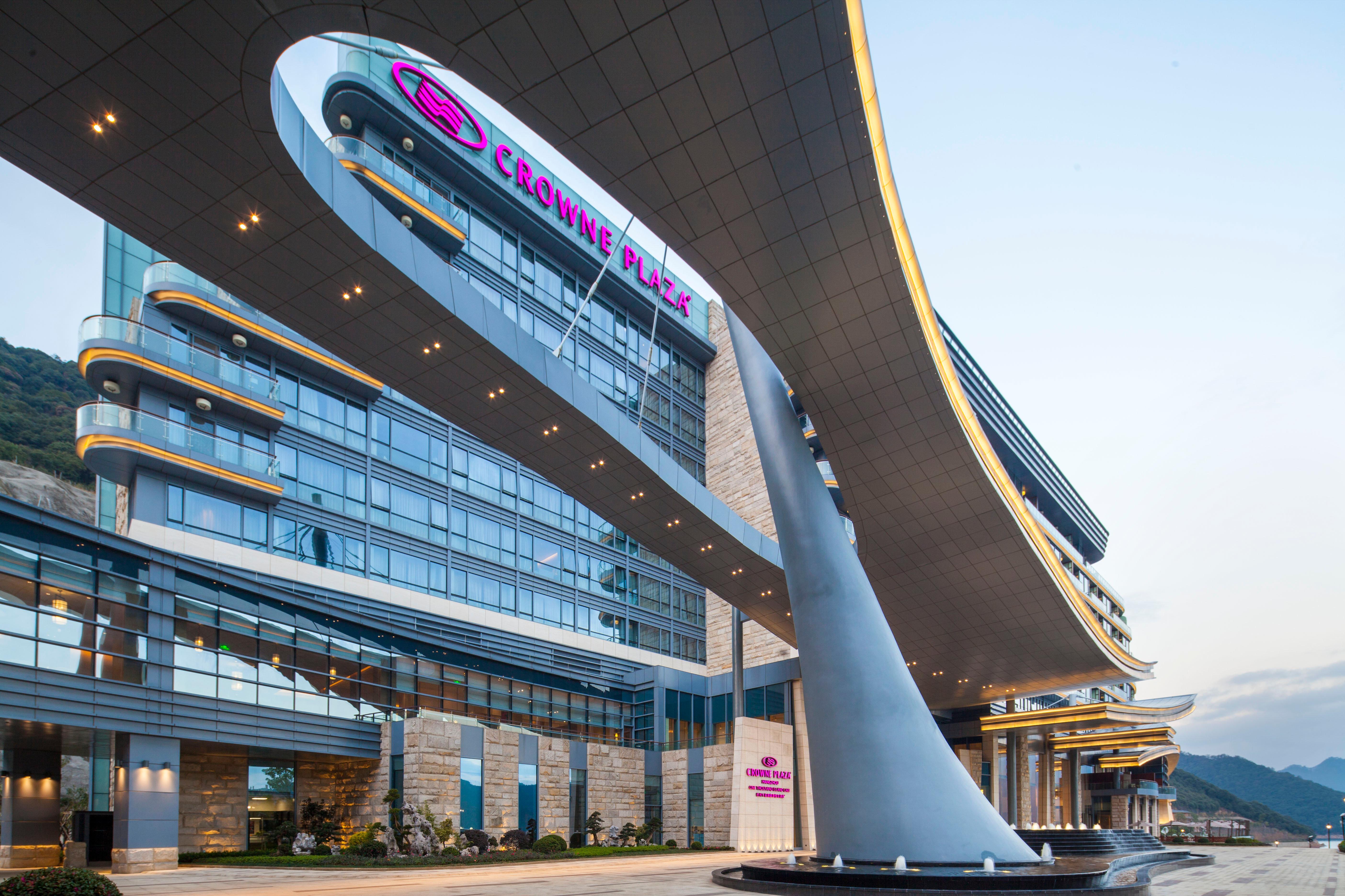 Crowne Plaza Hangzhou Thousand Island Lake By Ihg Jiande Exteriör bild